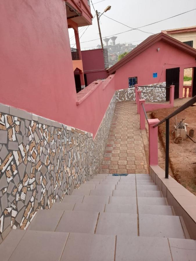Britannia Hotel Cmr Yaoundé Eksteriør bilde