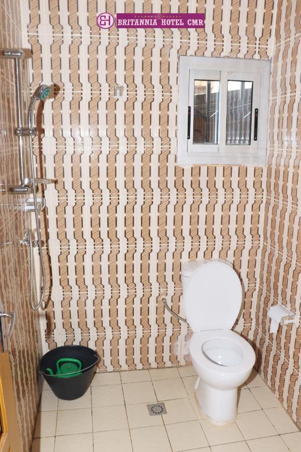 Britannia Hotel Cmr Yaoundé Eksteriør bilde