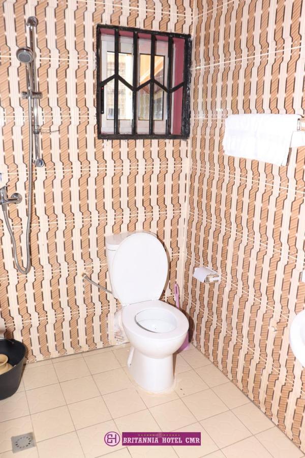 Britannia Hotel Cmr Yaoundé Eksteriør bilde