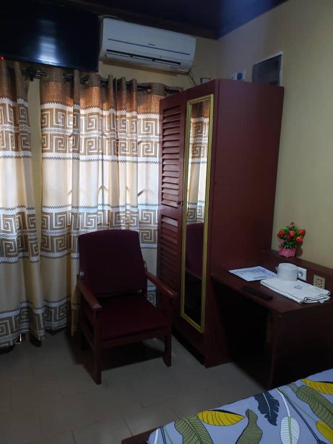 Britannia Hotel Cmr Yaoundé Eksteriør bilde