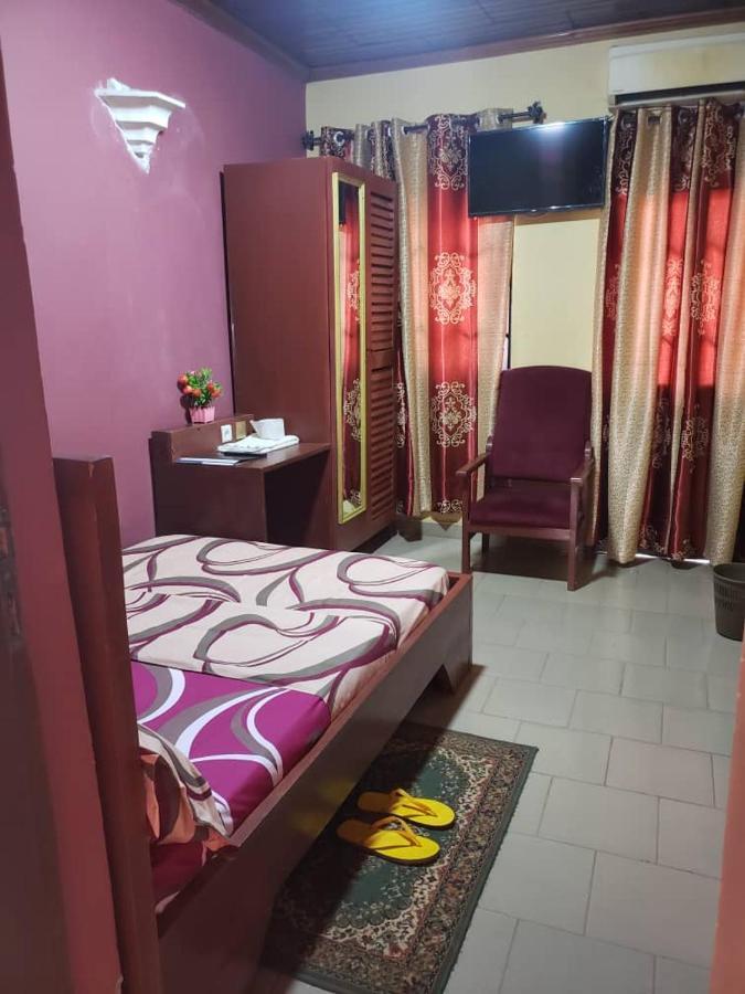 Britannia Hotel Cmr Yaoundé Eksteriør bilde