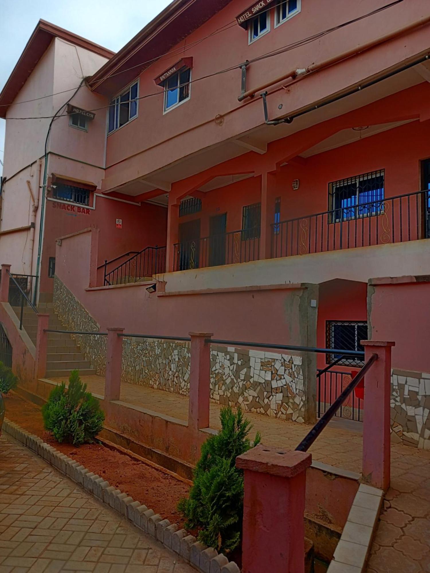 Britannia Hotel Cmr Yaoundé Eksteriør bilde